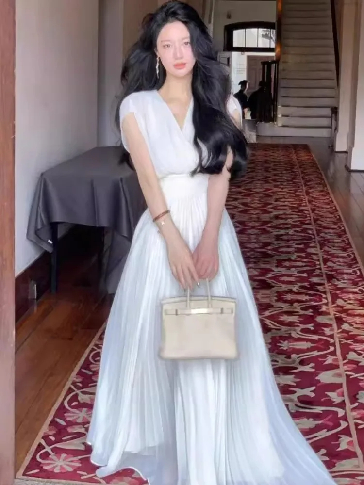 فستان صيفي طويل بطيات فرنسية كلاسيكية